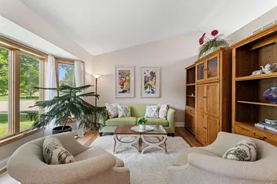 8649 Alisa Lane, Chanhassen, MN 55317 - Photo 3