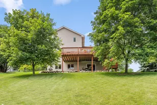 8649 Alisa Ln, Chanhassen, MN 55317 - Photo 33