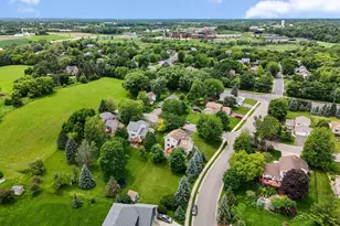8649 Alisa Ln, Chanhassen, MN 55317 - Photo 37