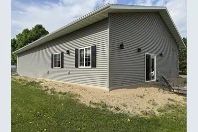 504 Lakin Avenue NW, Kelliher, MN 56650 - Photo 7