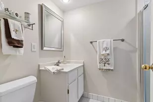 7200 York Ave S, Edina, MN 55435 - Photo 29