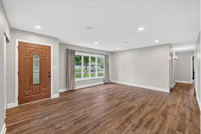 8000 Aster Drive N, Brooklyn Park, MN 55428 - Photo 3