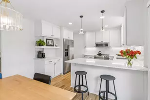 4201 Ewing Ave S, Minneapolis, MN 55410 - Photo 9