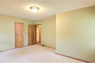 505 E 3rd St, Morris, MN 56267 - Photo 23