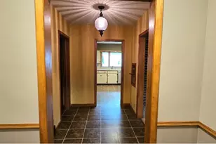 505 E 3rd St, Morris, MN 56267 - Photo 5