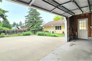 505 E 3rd St, Morris, MN 56267 - Photo 43