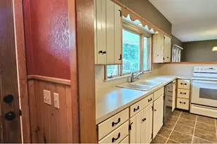 505 E 3rd St, Morris, MN 56267 - Photo 17
