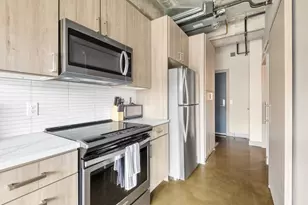 728 N 3rd St, Minneapolis, MN 55401 - Photo 9