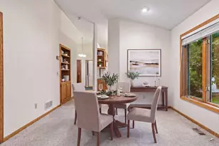 5677 Heather Ridge Dr, Shoreview, MN 55126 - Photo 11