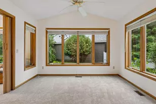 5677 Heather Ridge Dr, Shoreview, MN 55126 - Photo 5