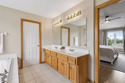 17225 Wilderness Trail SE, Prior Lake, MN 55372 - Photo 25