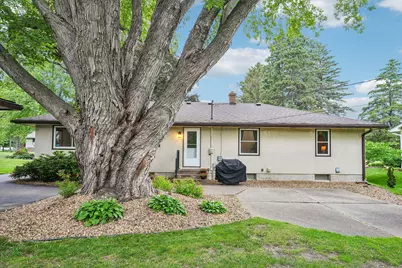 1866 Sterling Avenue N, Maplewood, MN 55109 - Photo 51