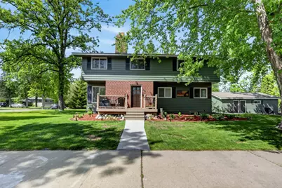 323 NW 11th Street, Grand Rapids, MN 55744 - Photo 1