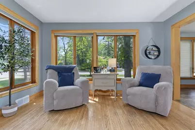 323 NW 11th Street, Grand Rapids, MN 55744 - Photo 9