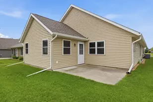 169 Summerset Ln SE, Hutchinson, MN 55350 - Photo 21