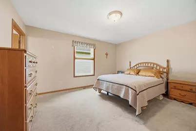 169 Summerset Lane SE, Hutchinson, MN 55350 - Photo 13