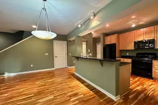 232 8th Street E, Saint Paul, MN 55101 - Photo 5
