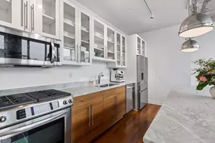 901 S 2nd St, Minneapolis, MN 55415 - Photo 9