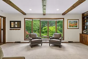 682 O'Neil Rd, Hudson, WI 54016 - Photo 7