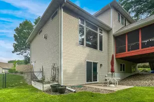 1120 10th St N, Hudson, WI 54016 - Photo 5