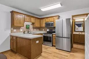 7943 Forest Blvd, Woodbury, MN 55125 - Photo 17