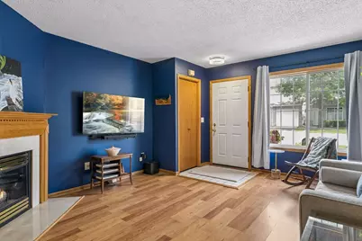 7943 Forest Boulevard #I, Woodbury, MN 55125 - Photo 5
