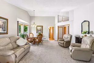 612 Butler Dr, Belle Plaine, MN 56011 - Photo 11