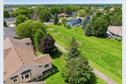 612 Butler Drive, Belle Plaine, MN 56011 - Photo 7