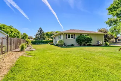 2206 Chancery Street S, Moorhead, MN 56560 - Photo 49