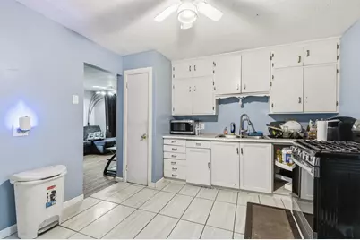 1450 Sandhurst Avenue E, Maplewood, MN 55109 - Photo 5