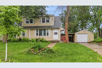 1450 Sandhurst Avenue E, Maplewood, MN 55109 - Photo 1