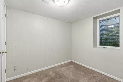 1450 Sandhurst Avenue E, Maplewood, MN 55109 - Photo 15