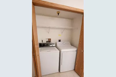 913 Richland Avenue SW, Willmar, MN 56201 - Photo 13