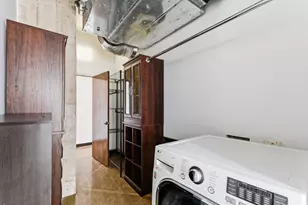350 St Peter St, Saint Paul, MN 55102 - Photo 41