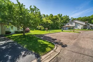 2775 W Ranchview Ln N, Plymouth, MN 55447 - Photo 29