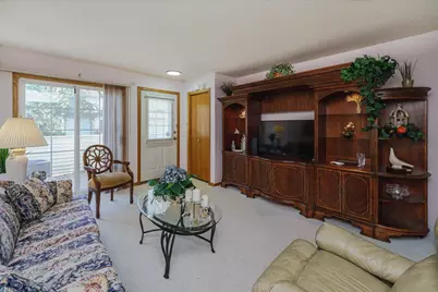 2775 W Ranchview Lane N #4, Plymouth, MN 55447 - Photo 5