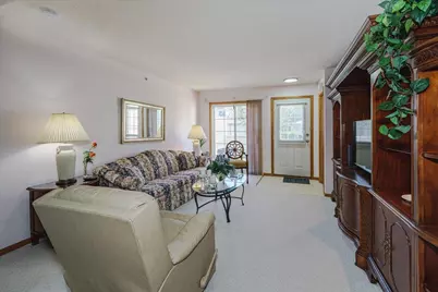 2775 W Ranchview Lane N #4, Plymouth, MN 55447 - Photo 7