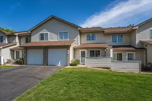 2775 W Ranchview Ln N, Plymouth, MN 55447 - Photo 1