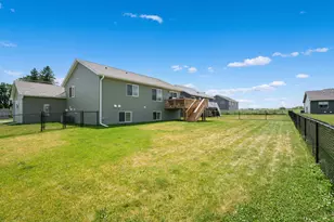 1805 12th Ave NE, Austin, MN 55912 - Photo 25