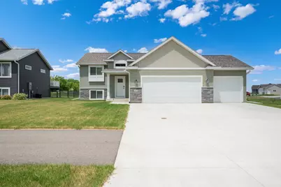 1805 12th Avenue NE, Austin, MN 55912 - Photo 1