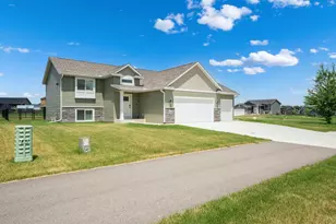1805 12th Ave NE, Austin, MN 55912 - Photo 33