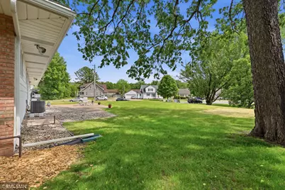1409 Menomonie Street, Eau Claire, WI 54703 - Photo 41