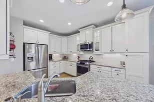 6817 Minnehaha Ct, Minnetrista, MN 55331 - Photo 5