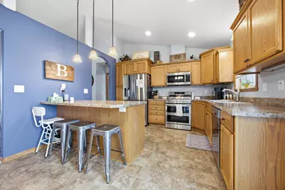 1551 34th Avenue S, Moorhead, MN 56560 - Photo 5