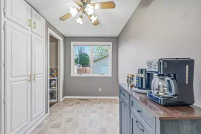 857 Rose Avenue E, Saint Paul, MN 55106 - Photo 17