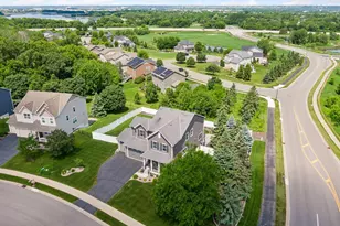 7091 Oak Ridge Ct, Shakopee, MN 55379 - Photo 5