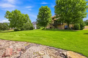 1008 Newhall Dr, Faribault, MN 55021 - Photo 49
