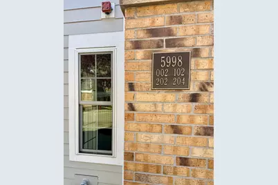 5998 Chasewood Parkway #002, Minnetonka, MN 55343 - Photo 3