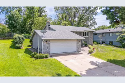 1630 Camelot Lane NE, Fridley, MN 55432 - Photo 53