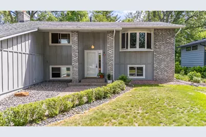 1630 Camelot Lane NE, Fridley, MN 55432 - Photo 3